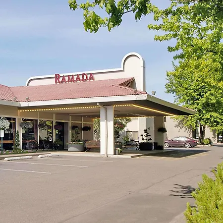 Ramada By Wyndham Portland Airport Hotel